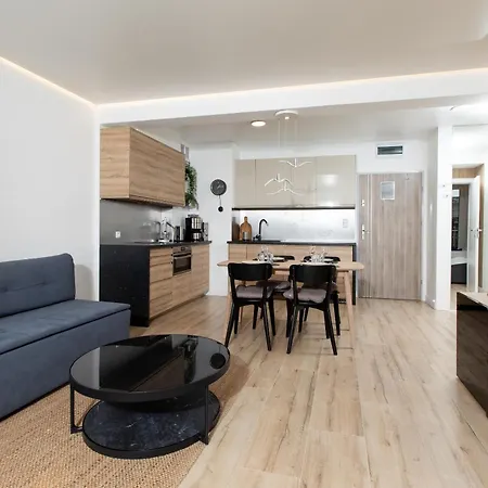 Apartment Klifowa 92